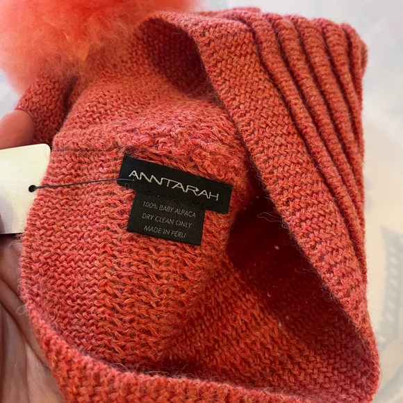 NWT - Baby Alpaca Coral Hat - Picture 3 of 3